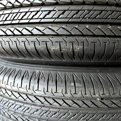 ブリヂストンバリ山サマータイヤ、ジムニー純正アルミ付き4本セット の画像