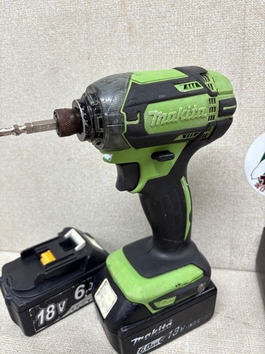 ?【年末まで休まず営業！】入荷!makita 18Vインパクトドライバー【アールワンは電動工具高価買取!!地域最大級！】