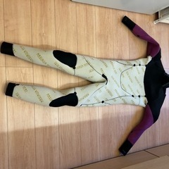 【新品同等！】定価77,000円！セミドライウェットスーツ Mサイズの画像