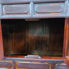 【愛品倶楽部柏店】デザインキャビネット 韓国家具 各所キズ多め ※カンヌキ部分は鍵欠品にて外せません。の画像