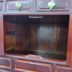 【愛品倶楽部柏店】デザインキャビネット 韓国家具 各所キズ多め ※カンヌキ部分は鍵欠品にて外せません。の画像