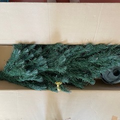 クリスマスツリー 外用 そこそこでかいです。の画像
