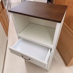 【ドリーム尾浜店】★ジモティー割あり★ レンジボード ニトリ 高さ(H)122cm× 幅(W)60cm× 奥行(D)40cmの画像