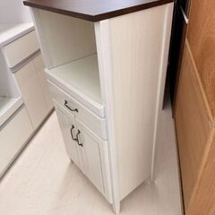 【ドリーム尾浜店】★ジモティー割あり★ レンジボード ニトリ 高さ(H)122cm× 幅(W)60cm× 奥行(D)40cmの画像