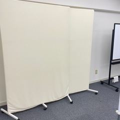 スクリーン パーテーション 【アイボリー】 2個セット 目隠し 仕切り 衝立 間仕切り 高さ180cm 幅120cm スクリーン洗濯可能 軽量4kg 玄関 オフィス 自宅 待合室 レイアウト 模様替えの画像