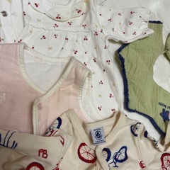 スタイ　ベビー服の画像