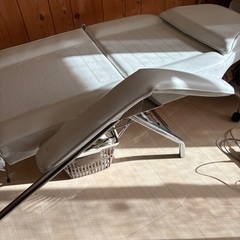 エステベッド　５年程使用の画像