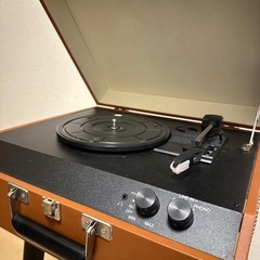 レコードプレイヤー（型番　メーカー　不明）の画像