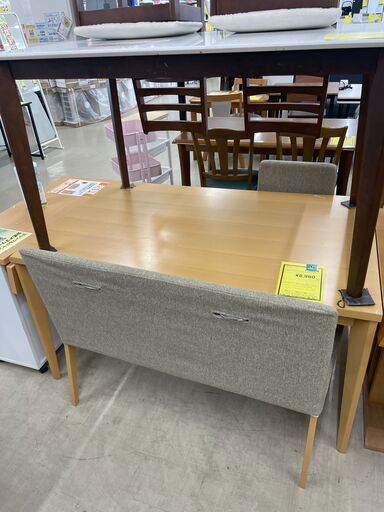 【ジャングルジャングル滋賀草津店】ジモティ来店特価‼ ダイニングセット ナチュラル ベンチ×1、イス×1 J-251203 ジャングルジャングル滋賀草津店】ジモティ来店特価‼ ダイニングセット