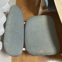 ダイニングテーブルの画像