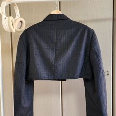 Vest , blazer unisex, 2hand blzer croptopの画像