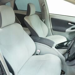 🎄⭐ラストチャンス⭐🎄頭金はいりません!!🚗👉トヨタ プリウス 　Ｓ　ＬＥＤエディションの画像