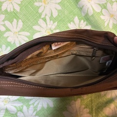 ショルダーバッグの画像