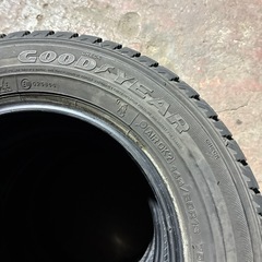 145/80R13 スタッドレスタイヤ　４本セット
の画像