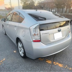 プリウス　車検付きの画像