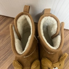 あたたか　くま　ブーツの画像