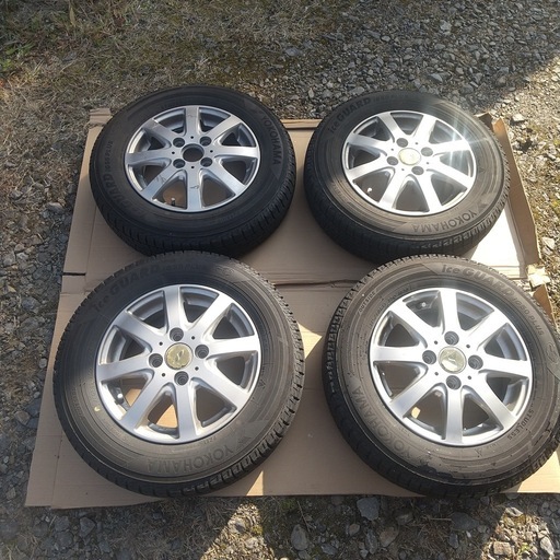スタッドレスタイヤ13インチ 145/80R13 75Q/G50
