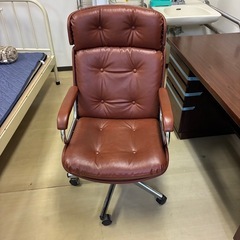 木製高級オフィス家具の画像