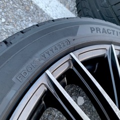 17インチ タイヤ ホイール 4本セット 215/45R17 PCD114.3 5穴 7J +55 PRACTIVA ヨコハマタイヤ 日本製 の画像