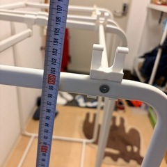 IKEA ハンガーらラックの画像