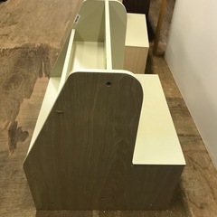 ジャングルジャングル貝塚店　絵本ラック　ラック　チェアー　コンパクト　ユニーク　お洒落　貝塚市　二色浜　リサイクルショップの画像