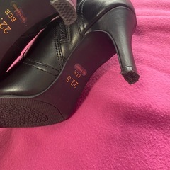 ロングブーツ サイドジッパー付き 無地 ブラック 22.5の画像