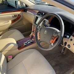 キレイ！ トヨタクラウンロイヤルサルーンの画像