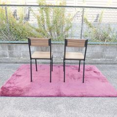 ベガコーポレーション  ダイニング3点セット  サイズ（約）テーブル　幅75×奥行75×高さ76㎝の画像