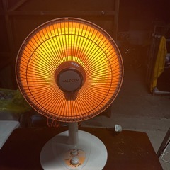 ★ユアサ　ハロゲンヒーターの画像