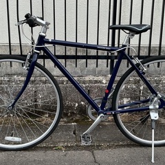 ＜整備済・美品車＞WEEKENDBIKES（ウィークエンドバイクス） クロスバイク シマノ7段変速 ネイビーの画像