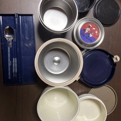 保温弁当箱2個・箸スプーンセット　の画像