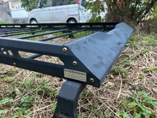 ハイエース　ルーフキャリア　TRD