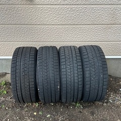 スタッドレス　タイヤ　18インチ　245/40/18　の画像