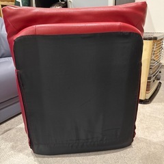 座椅子　レザー　レッドの画像