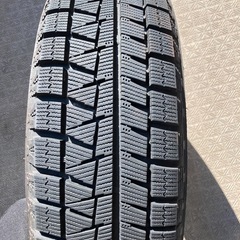 スタッドレスタイヤの画像