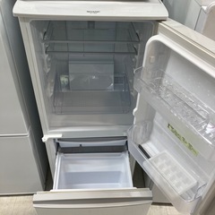 安心の6ヶ月保証つき！　SHARP 2ドア冷蔵庫　【トレファク堺福田店】の画像