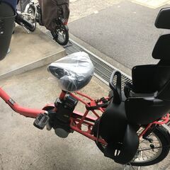 地域限定送料無料　パナソニック　ギュットミニ　子供乗せ　16AH　三人乗り　ピンク系　キッスミニアン　神戸市　電動自転車の画像