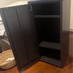 IKEAのJosef キャビネットの画像