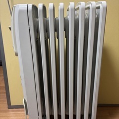 デロンギ　オイルヒーターの画像