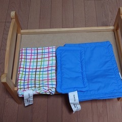 人形用のベッドの画像