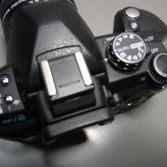 066　オリンパス E-510  OLYMPUS ZUIKO DIGITAL 14-42mm F3.5-5.6 レンズメモリーカード　バッテリー付送料込みの画像