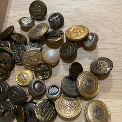 無料❣️色々ボタン手芸工作アートの画像