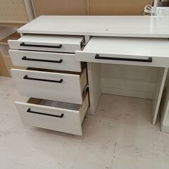 リユースのサカイ栃木店★ジモティ割あり★  レンジ台 ホワイトベージュ W120.5×D45×H89 クリーニング済み TC11793の画像