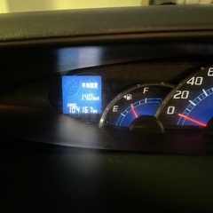 平成24年式タントの画像