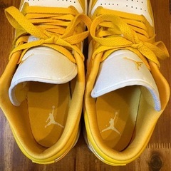 NIKE AIR JORDAN 1 LOW "WHITE POLLEN" 26.5cmの画像