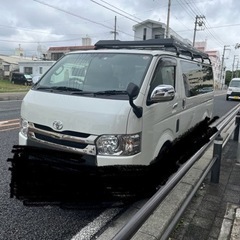 ハイエース　ルーフキャリア　TRDの画像