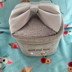 トムとジェリー ジェリーふわふわポーチ100円の画像