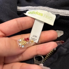 レディース　アディダス　パーカー　adidasの画像