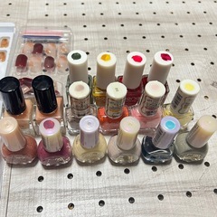 ネイルチップ マニキュア まとめ売りの画像