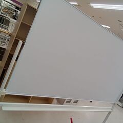 リユースのサカイ栃木店★ジモティ割あり★  ホワイトボード ホワイト W190×D56×H180 クリーニング済み TC11798の画像